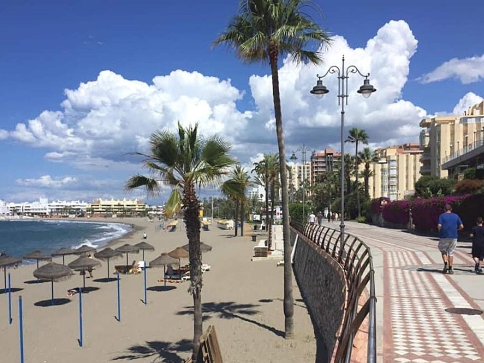 Belvilla By Oyo Estudio Benal Beach Málaga Exterior foto